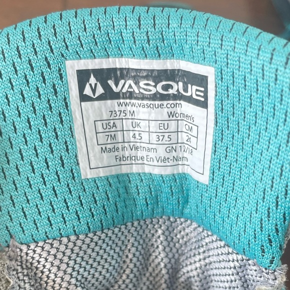 Vasque Women’s Hiking Boots – Gore-Tex – Vibram Sole – Size 7M US - Picture 2 of 7